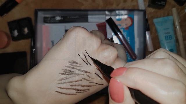 АСМР Моя косметичка, тихий голос и таппинг ? ASMR My makeup collection смотреть онлайн