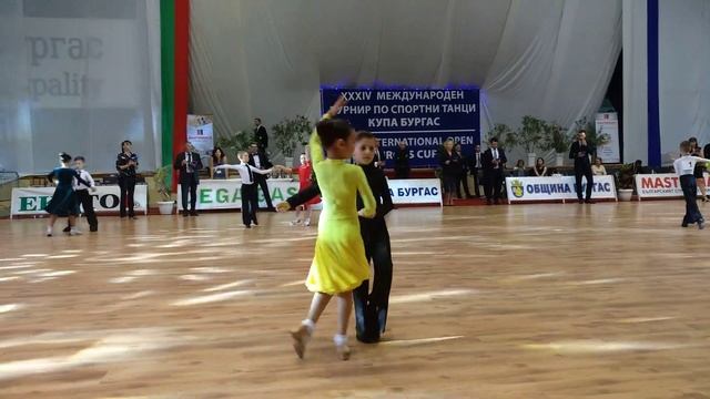 Крис и Лети - латина смотреть онлайн