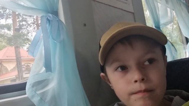 Катаемся на московской детской железной дороге в Жуковском 2023 МДЖД смотреть онлайн