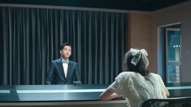 女孩第一次参加高端酒会忘带请柬，总裁对她一见钟情【只是结婚的关系 Once We Get Married01】 смотреть онлайн