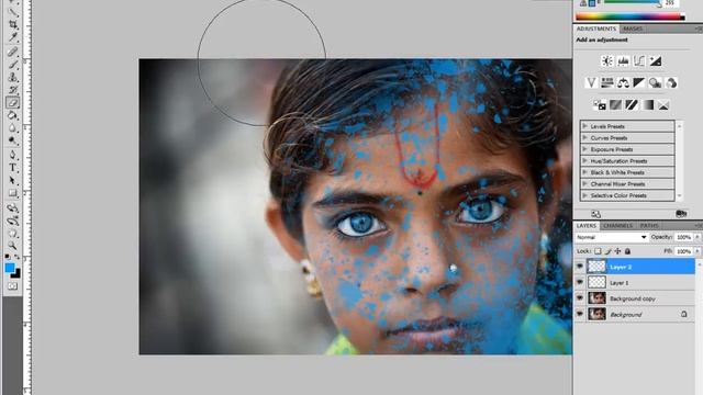 Photoshop CS4 Tutorial How To Change Color Eyes & Editing Photo[HD] смотреть онлайн