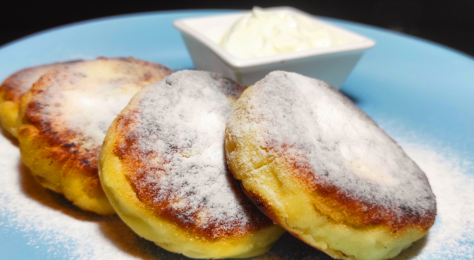 Сырники | Сырники из творога | Пышные сырники на сковороде с манкой | Классический рецепт сырников смотреть онлайн