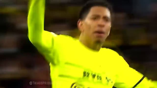 НЕЙМАР ХОЧЕТ ОТОМСТИТЬ БАВАРИИ ЗА БАРСЕЛОНУ И МЕССИ. РОНАЛДУ НАЗВАЛ ФАВОРИТА 1/8 ЛЧ. ПСЖ - БАВАРИЯ смотреть онлайн