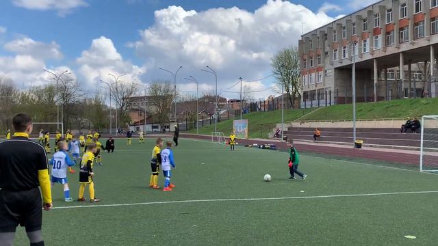 Победа-2 (2013) - Кудесник мяча-2 г.Таганрог (2013) второй тайм смотреть онлайн