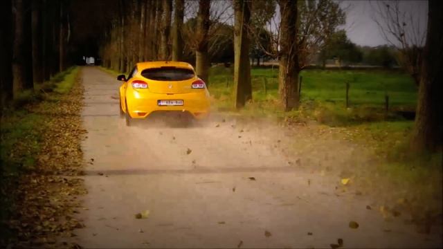 Renault Mégane RS 275 Trophy - DRIVR смотреть онлайн
