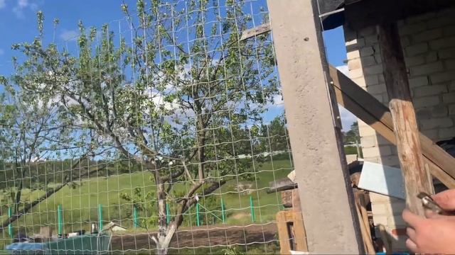 Как закрепить профтрубу к столбу из бетона смотреть онлайн