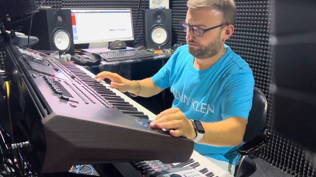 Korg pa5x Gül Ali Enstrümental. Sound Sax 🎷 Juzzi sound 2 смотреть онлайн