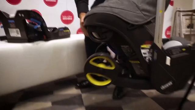 Big City Moms Product Demo - Doona Car Seat смотреть онлайн