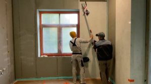 Укладка крупноформатных плит в санузле | Работа с крупноформатным керамогранитом |