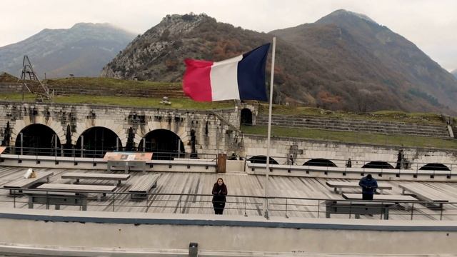 TRAVEL GUIDE For Grenoble, France | MUST WATCH Before Going Here | France Travel Vlog смотреть онлайн