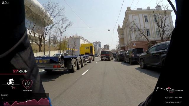 22.04.2021 Владивосток. Центральная улица. От ЖД вокзала до Луговой. смотреть онлайн