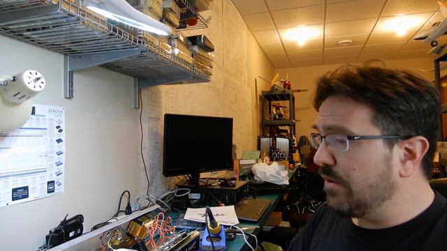 Fender Performer 1000 (Roc Pro 1000) Guitar Amplifier Repair Part 1 смотреть онлайн