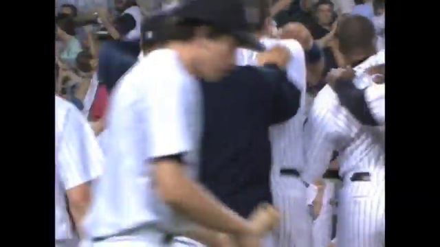 Yanks rally in 13th, win game 5-4 смотреть онлайн