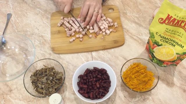 Быстро. Вкусно. Сытно. Салат "Обжорка" с куриным рулетом за 5 минут. смотреть онлайн