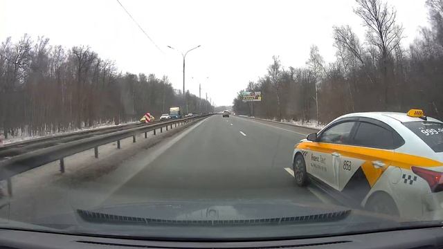 Неадекватный водитель Яндекс такси смотреть онлайн