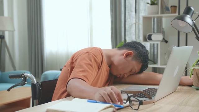 The Dopamine Dilemma: Understanding Motivation & Achieving Your Goals смотреть онлайн