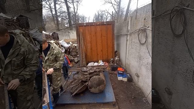 Победитель в розыгрыше топора!!! смотреть онлайн