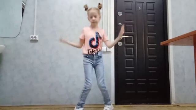 Танец, Жанна маленькая. Руфина Лиза, 8 лет. смотреть онлайн