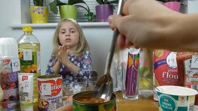 Новое! Челлендж Съешь или Надень Challenge Eat it or Wear it Really Funny Очень смешное видео смотреть онлайн