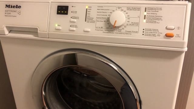 Miele W3241 Washing Machine problem смотреть онлайн