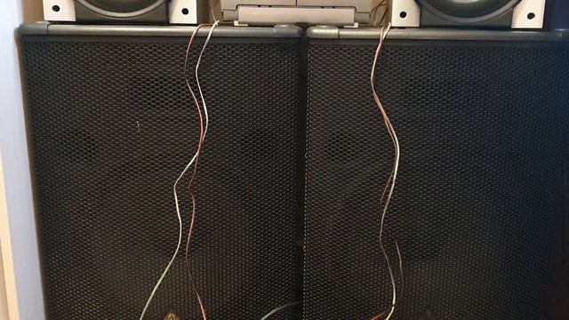 Panasonic sb-vk950 VS Behringer e1520 звучание смотреть онлайн