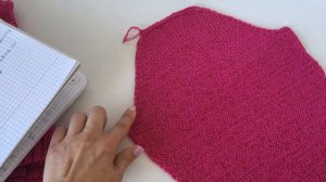 Джемпер для девочки(спицы)//Экспресс Мк.