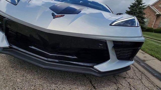 2022 Chevrolet Corvette Stingray 3LT Z51 смотреть онлайн