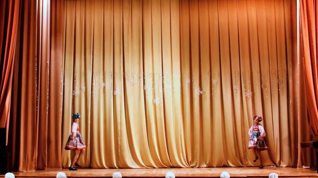 Народный танец. Ансамбль. 11-13 лет. Лауреат 1 степени смотреть онлайн