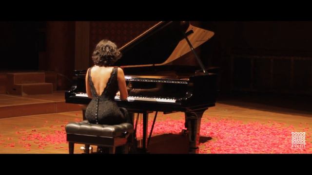 Khatia Buniatishvili - Komitas - Shushiki (extrait de "Dances") смотреть онлайн