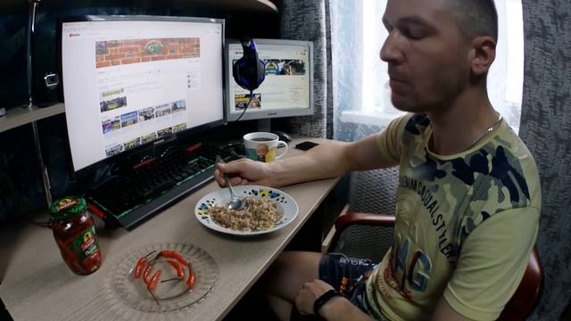 Весь день ем перец ЧИЛИ с Кашей ● Челлендж БОН АППЕТИТ смотреть онлайн