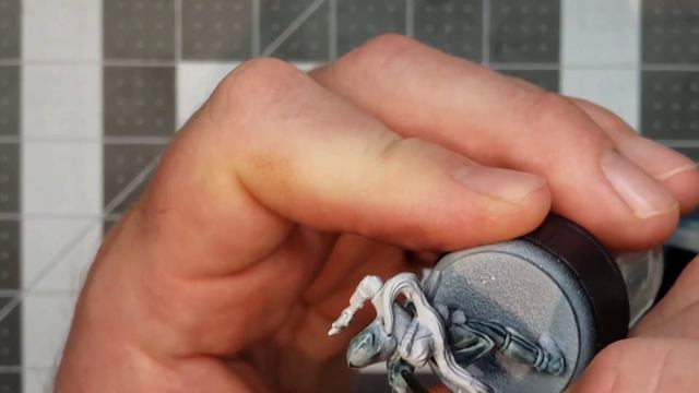 Citadel Contrast Colour Test & Review: Gryph-Charger Grey