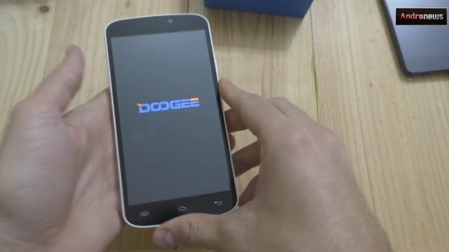 Doogee X6 обзор (распаковка) бюджетного фаблета с отличным качеством review feedback от Andro-News смотреть онлайн