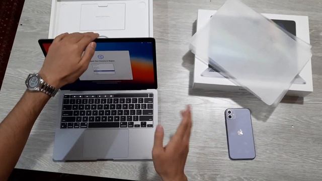 MacBook Pro M1 Space gray | Unboxing смотреть онлайн