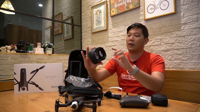 Unboxing Parrot Anafi FPV смотреть онлайн