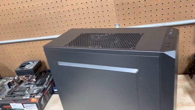 Budget Ryzen 7 3800 Gaming Build $600 смотреть онлайн