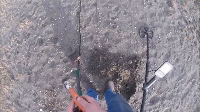 METAL DETECTING THE BEACH EQUINOX 800 смотреть онлайн