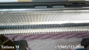 Продано. Недорогая вязальная машина Silver reed SK321