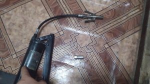 Быстросъемный замок шприцевания тавотниц