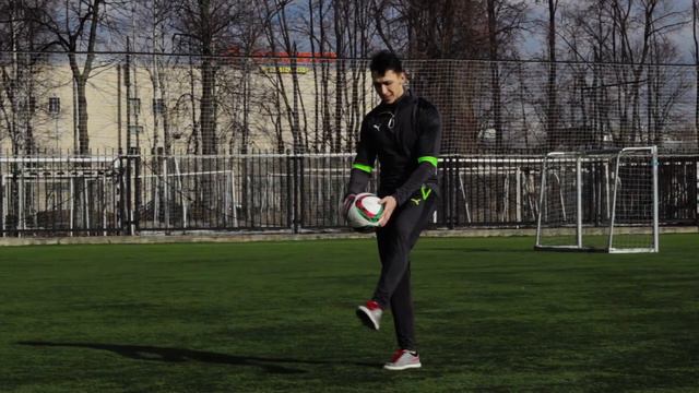 УРОК №5 | CROSSOVER | ФУТБОЛЬНЫЙ ФРИСТАЙЛ смотреть онлайн