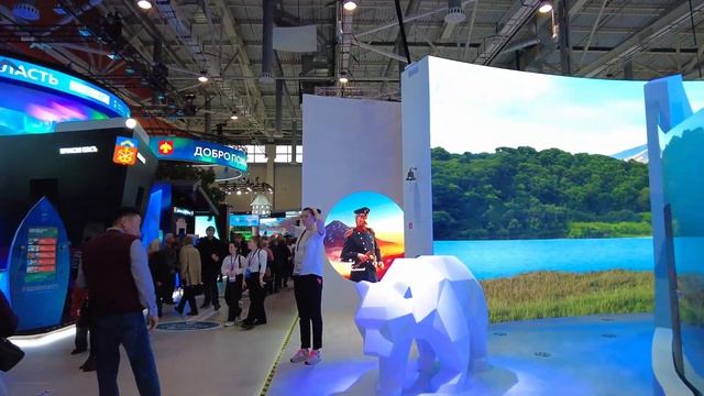 Прогулка по выставке-форуму «Россия» | Москва | Moscow walk 4K 60 fps ASMR 2023 смотреть онлайн