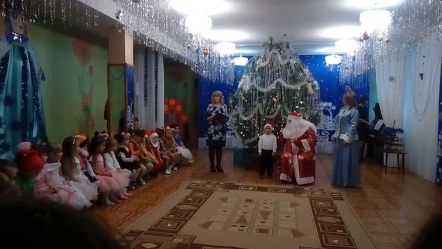 За окном снежок идет. Лев Кубарев смотреть онлайн