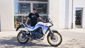 Honda Transalp 750  - Besser als Ténéré, Tuareg und GS 850?