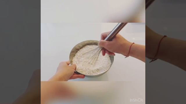 Вкусный бисквит. Простой и быстрый бисквит. Бисквит для торта на кефире. Бисквит для торта. смотреть онлайн