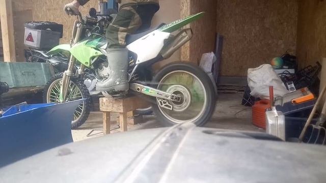 KX250F- запуск хол смотреть онлайн