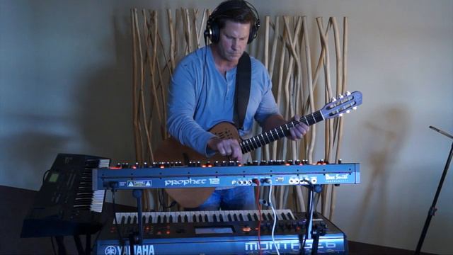 Ted Winslow plays a DSI Prophet & Yamaha Montage synthesizer...with a guitar. смотреть онлайн