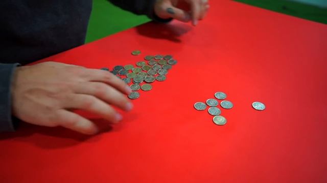 СКОЛЬКО ВЫПАДЕТ ШЕСТЕРОК, ЕСЛИ КИНУТЬ 1000 КУБИКОВ ОДНОВРЕМЕННО? смотреть онлайн