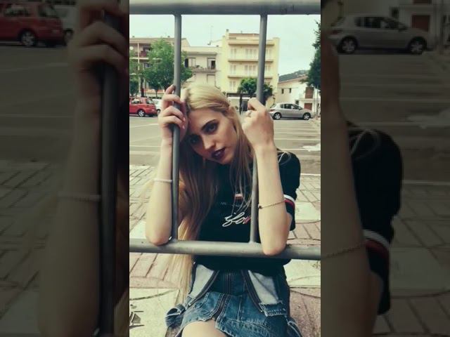 первое видео Настюши Кош #настякош #дельфины #подпишисьзайка смотреть онлайн