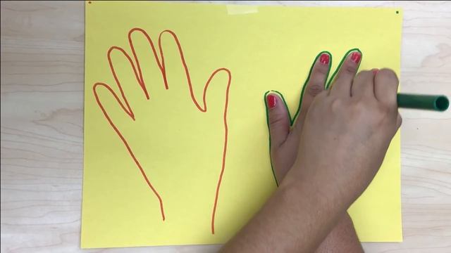 Wk 1 Art Tracing Hands смотреть онлайн