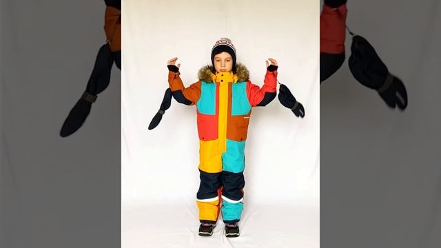 Комбинезон и аксессуары Didriksons смотреть онлайн