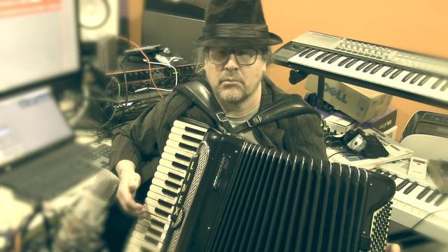 KyrkPolska on the Accordion смотреть онлайн
